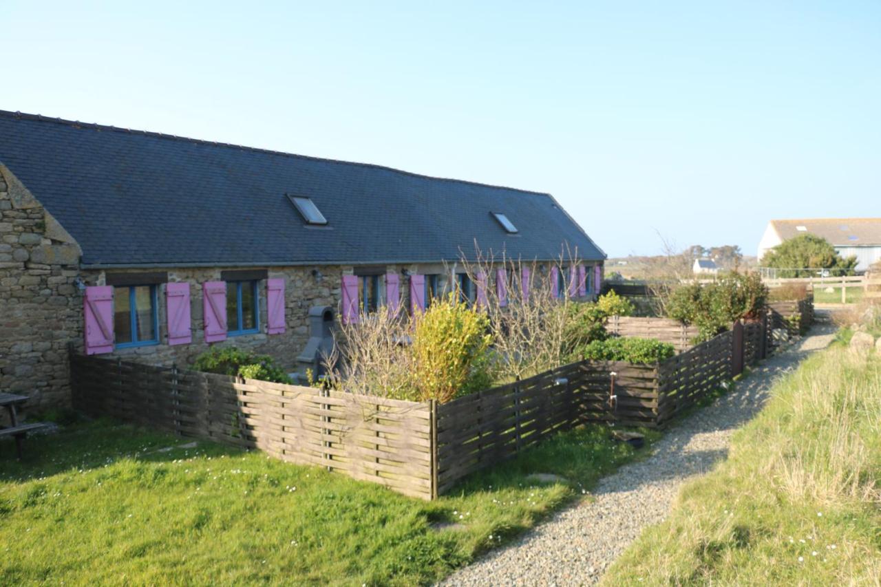 Les Gites Aux Volets Roses Landunvez Exterior foto