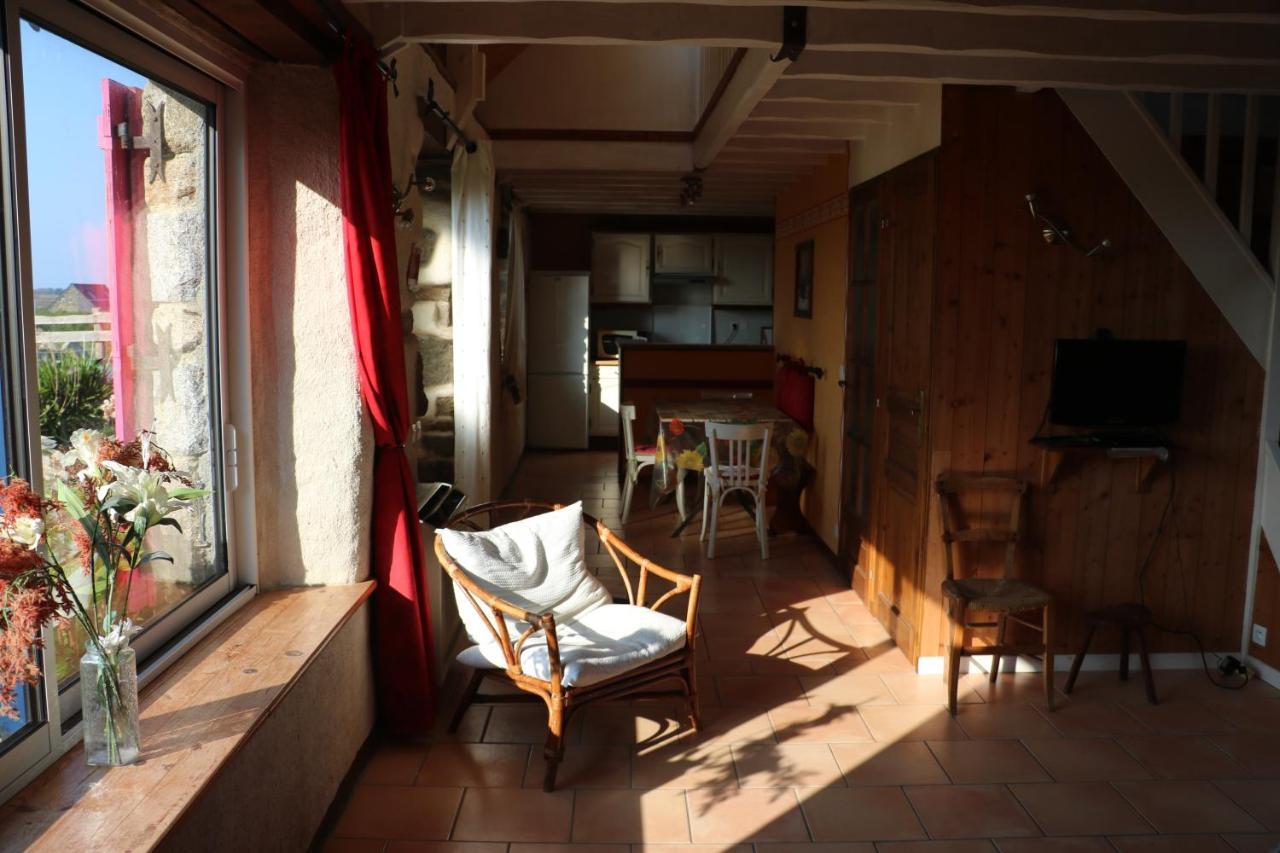 Les Gites Aux Volets Roses Landunvez Exterior foto
