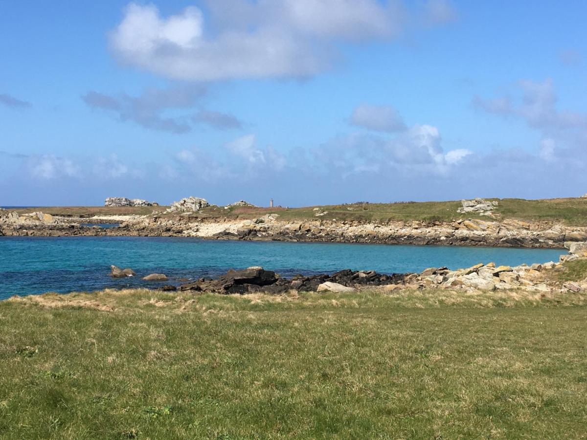 Les Gites Aux Volets Roses Landunvez Exterior foto